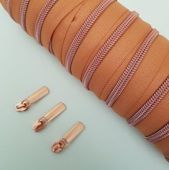 Copper with ros&eacute; zipper teeth