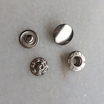 Drukknoop 12 mm zilver