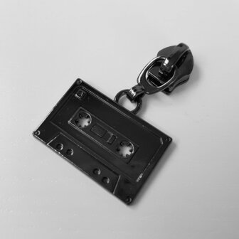 Trekker Cassette Tape gun black