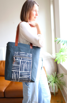 Orchard Run - Squares Navy